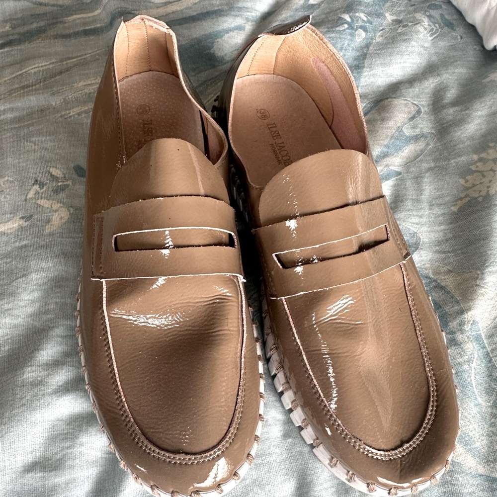Ilse Jacobsen || loafers || size 38 || with box